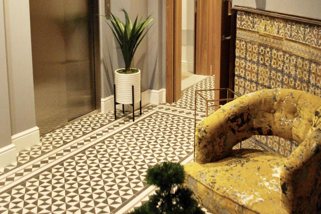 Delightful City Centre Studio Clarendon Apartment - Grand Central House Gibraltar Eksteriør billede