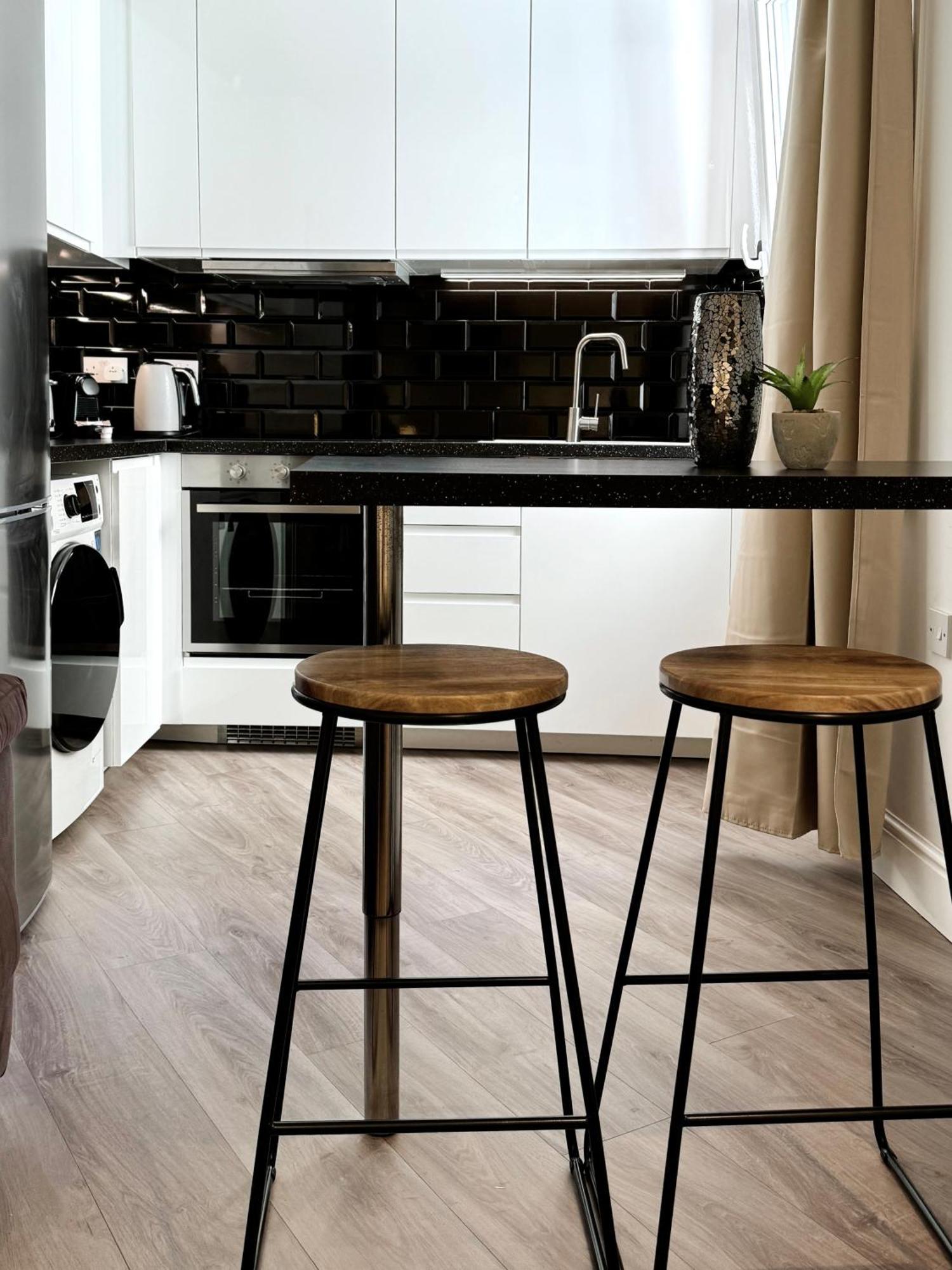 Delightful City Centre Studio Clarendon Apartment - Grand Central House Gibraltar Eksteriør billede